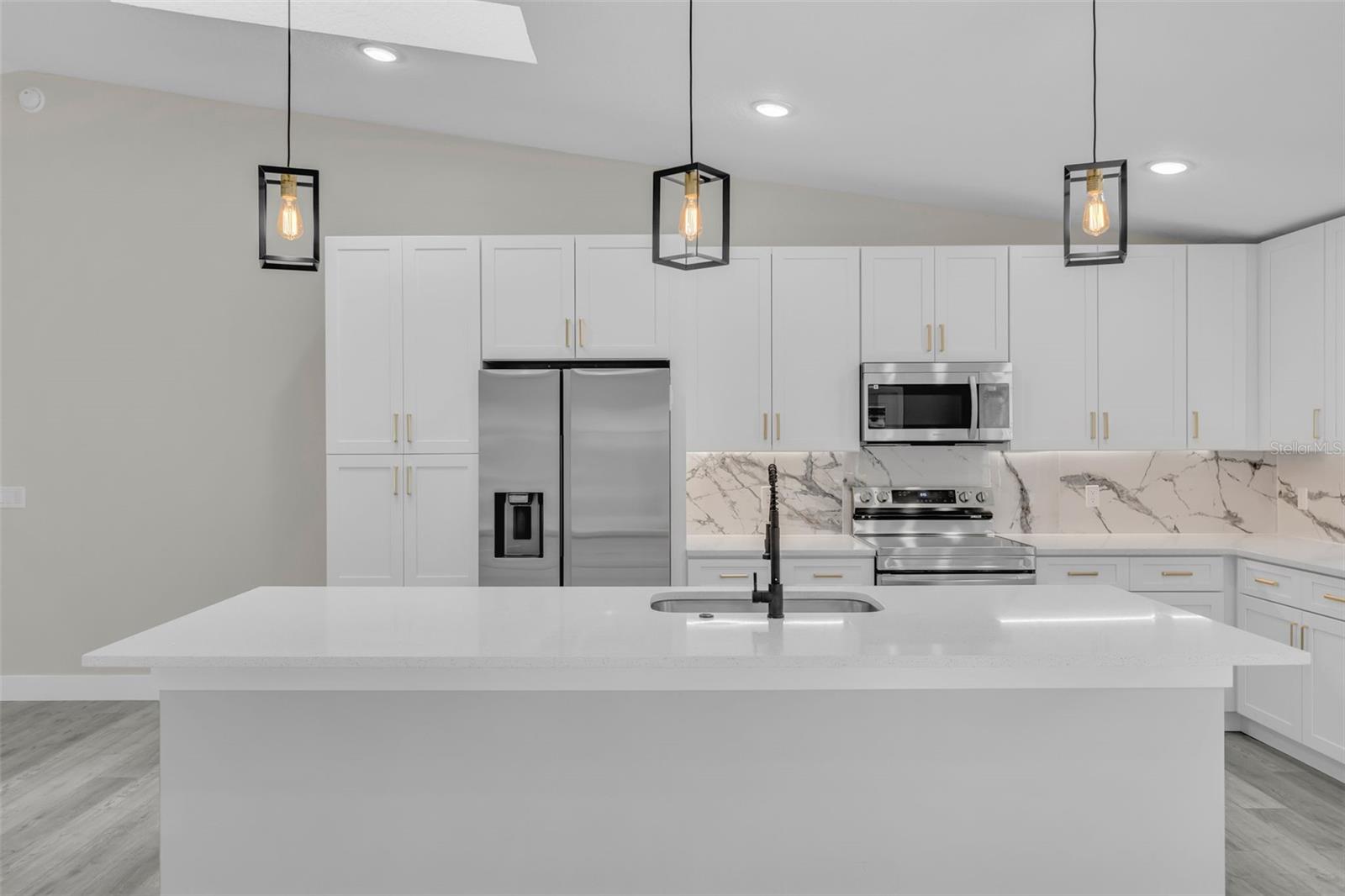 1812 COROLLA CT, DELTONA, FL, 32738