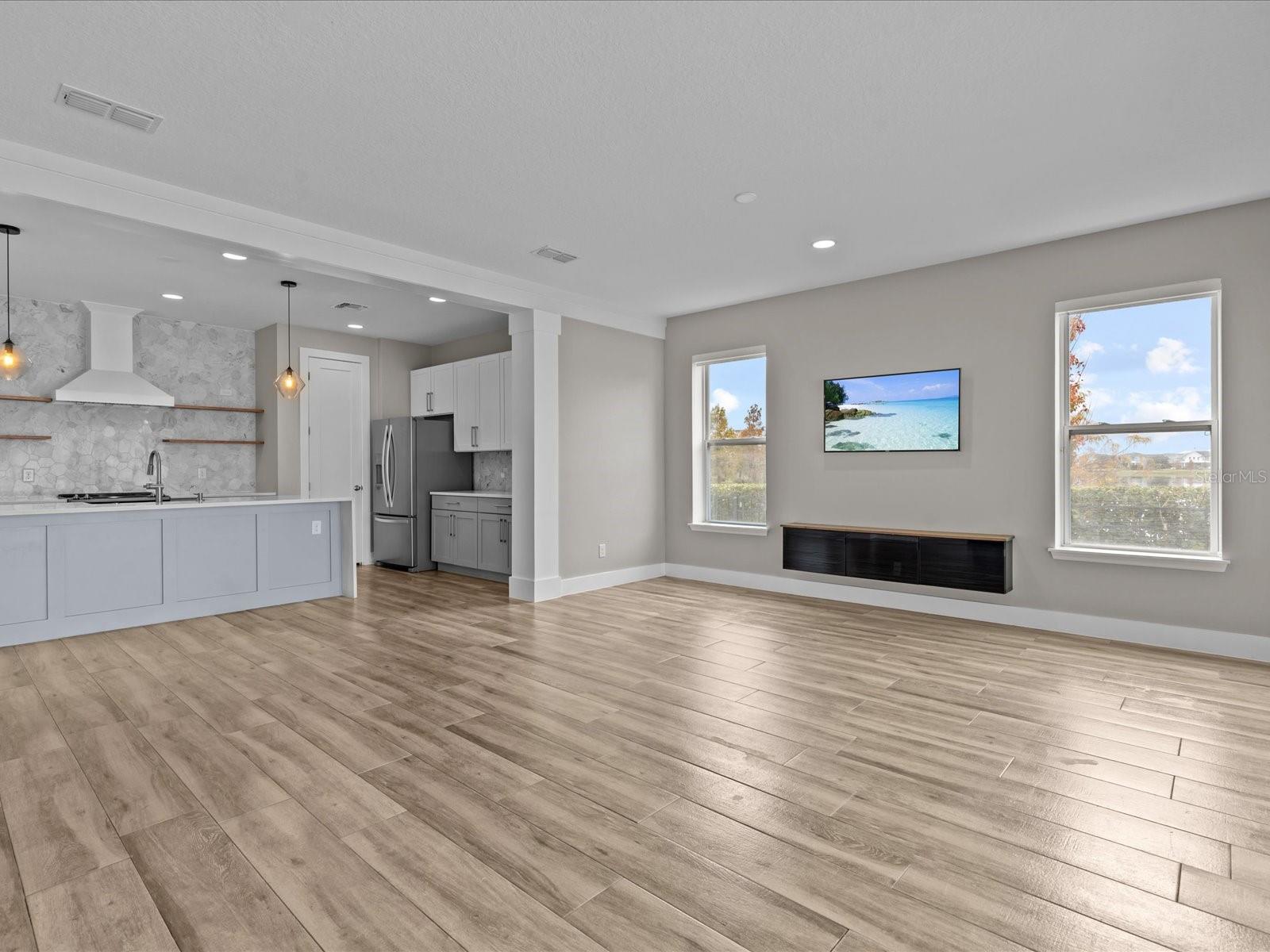 8348 LINDAHL ALY, ORLANDO, FL, 32827