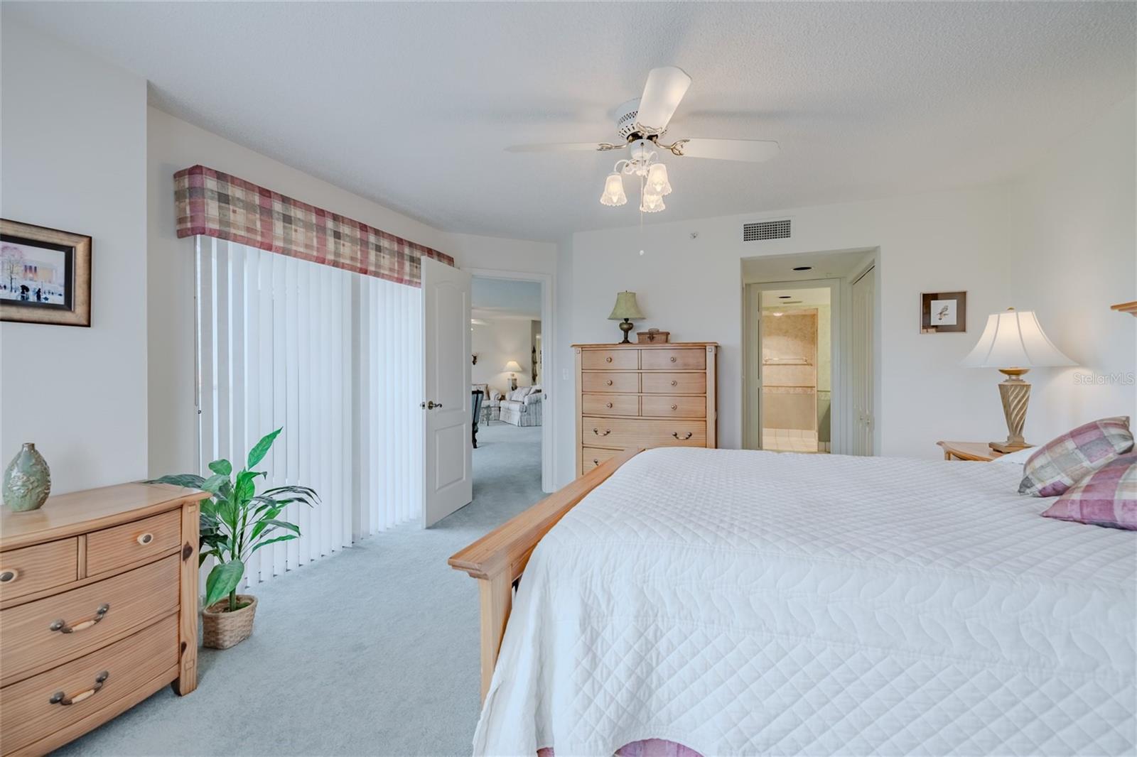 3 OCEANS WEST BLVD #4A5, DAYTONA BEACH SHORES, FL, 32118