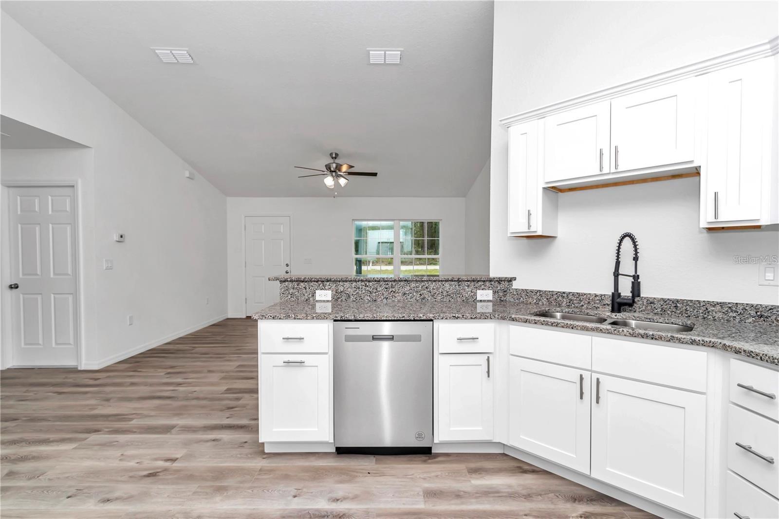 24607 NW SUTTON AVE, DUNNELLON, FL, 34431
