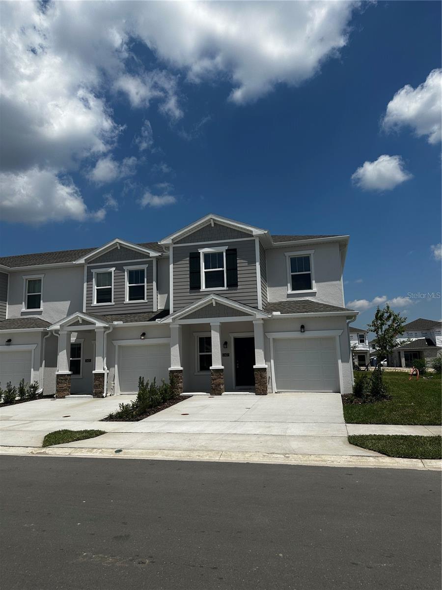 2427 SKYLINE LOOP, KISSIMMEE, FL, 34758