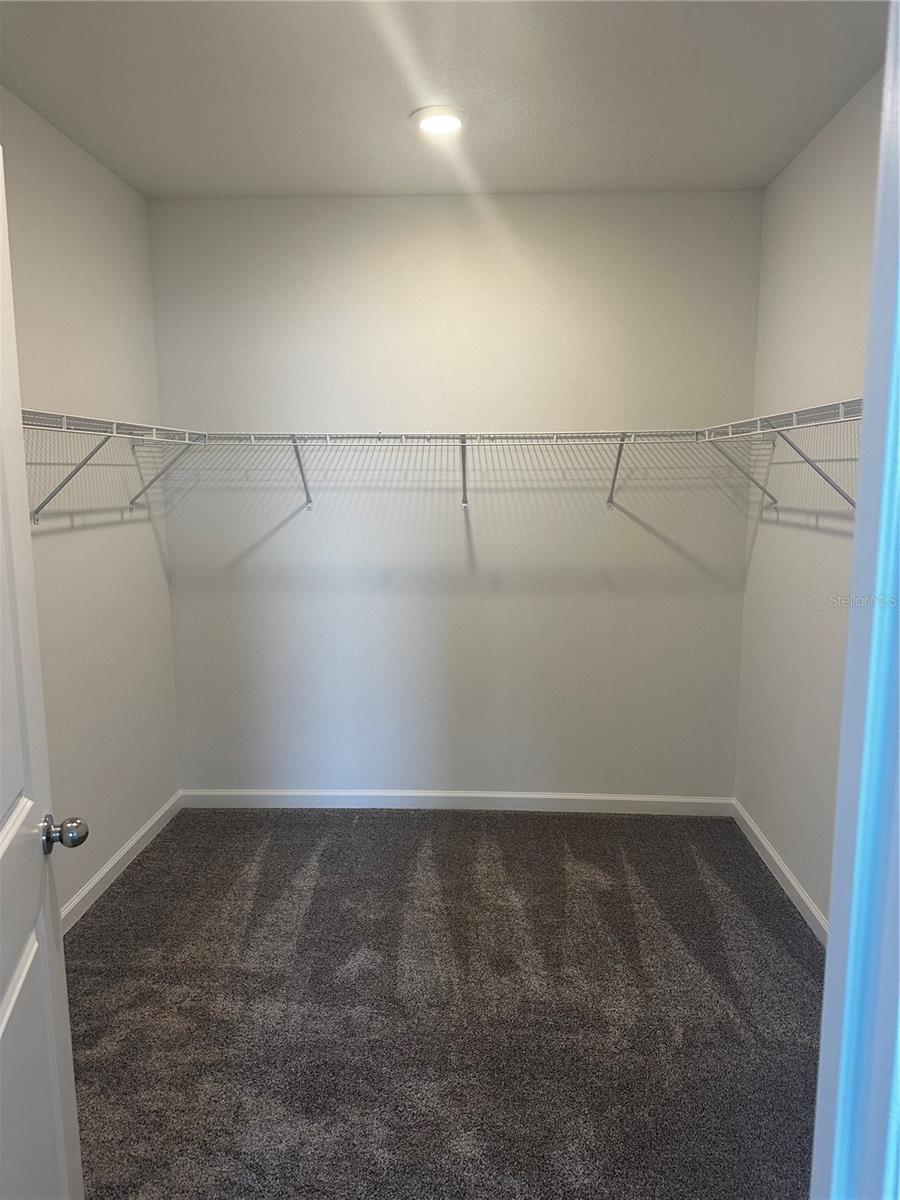 2427 SKYLINE LOOP, KISSIMMEE, FL, 34758