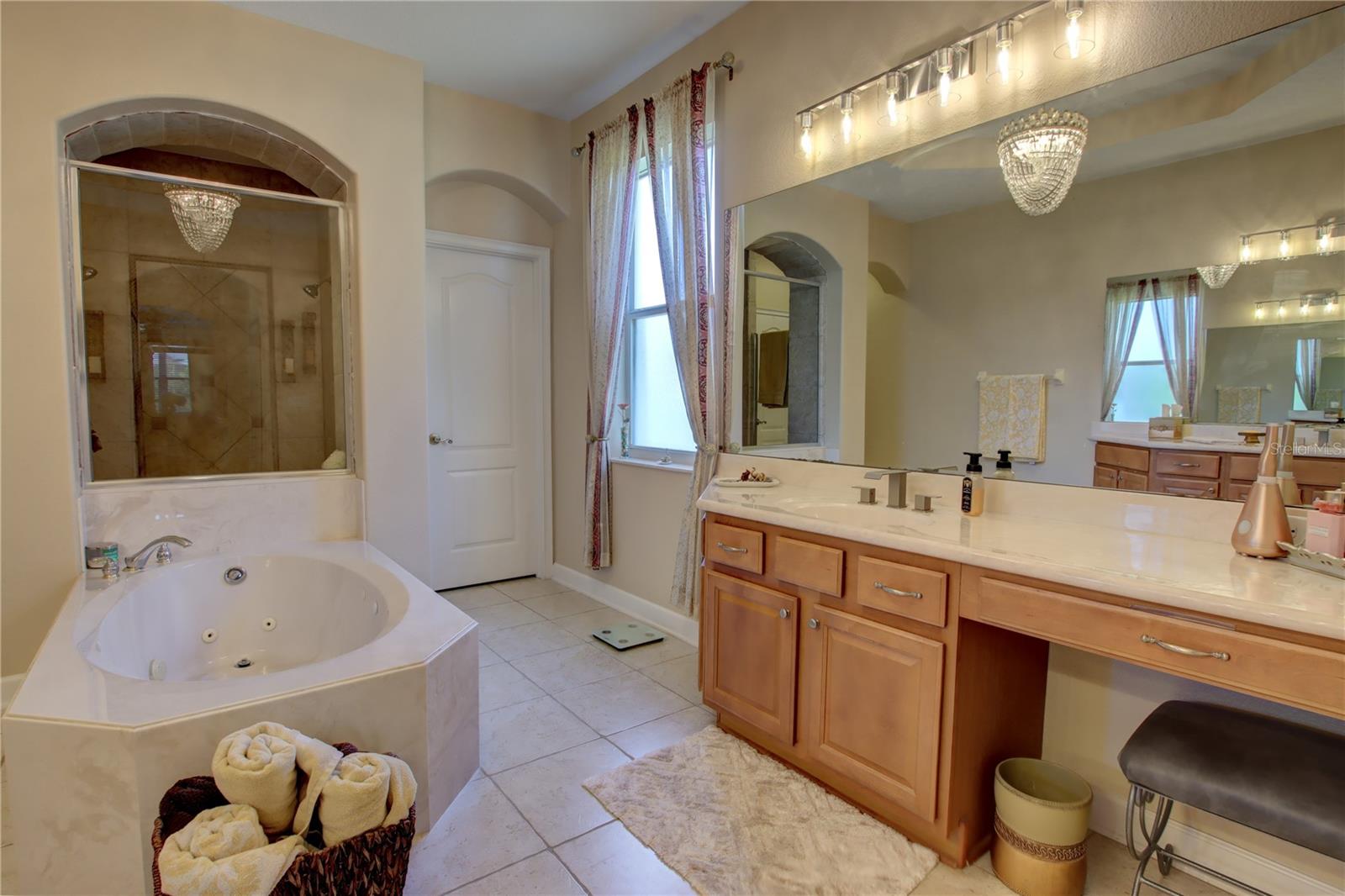 9997 OAK QUARRY DR, ORLANDO, FL, 32832