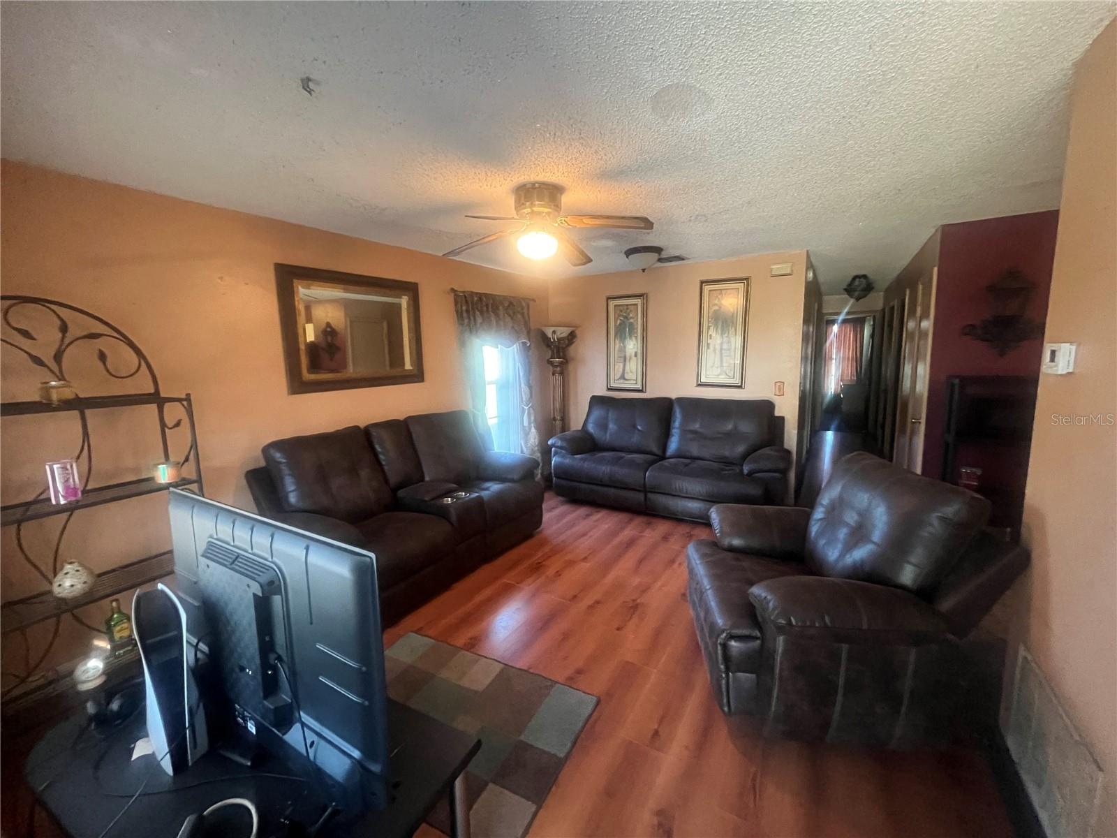 3733 MOHAWK DR, MOUNT DORA, FL, 32757