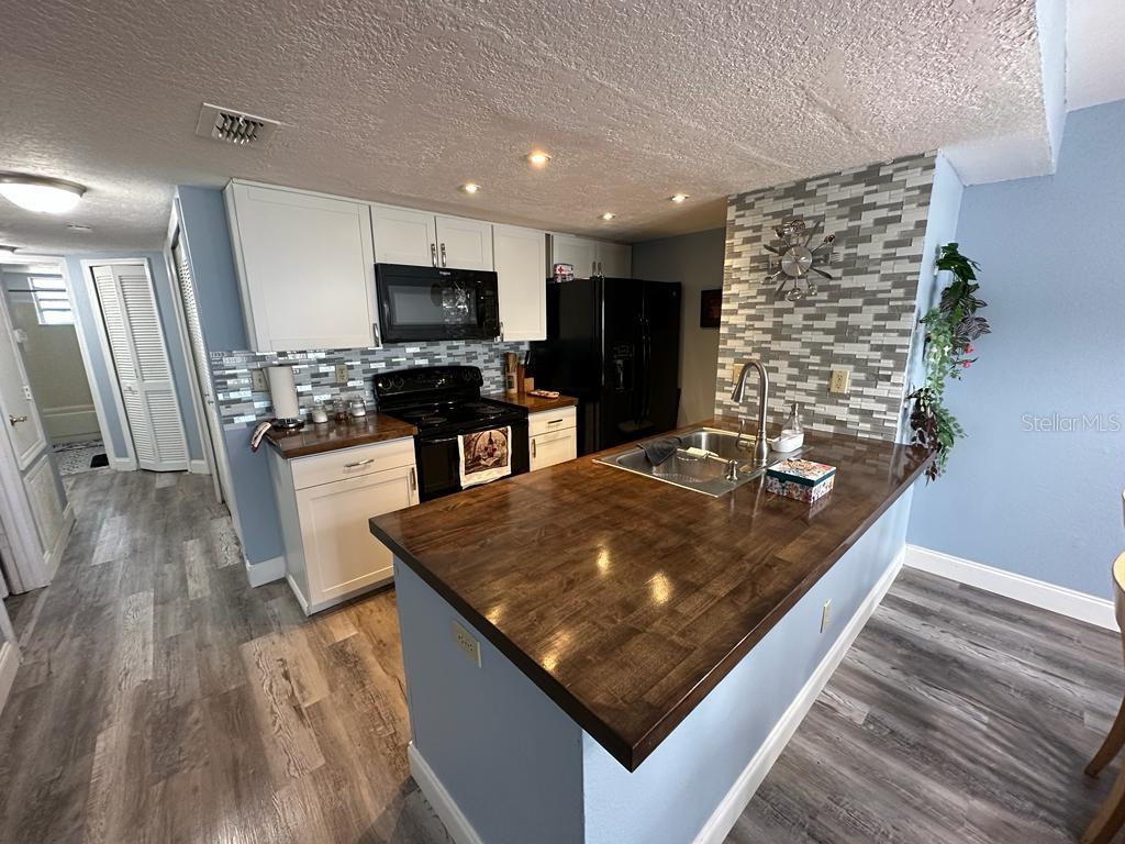 2731 N POINCIANA BLVD #105, KISSIMMEE, FL, 34746