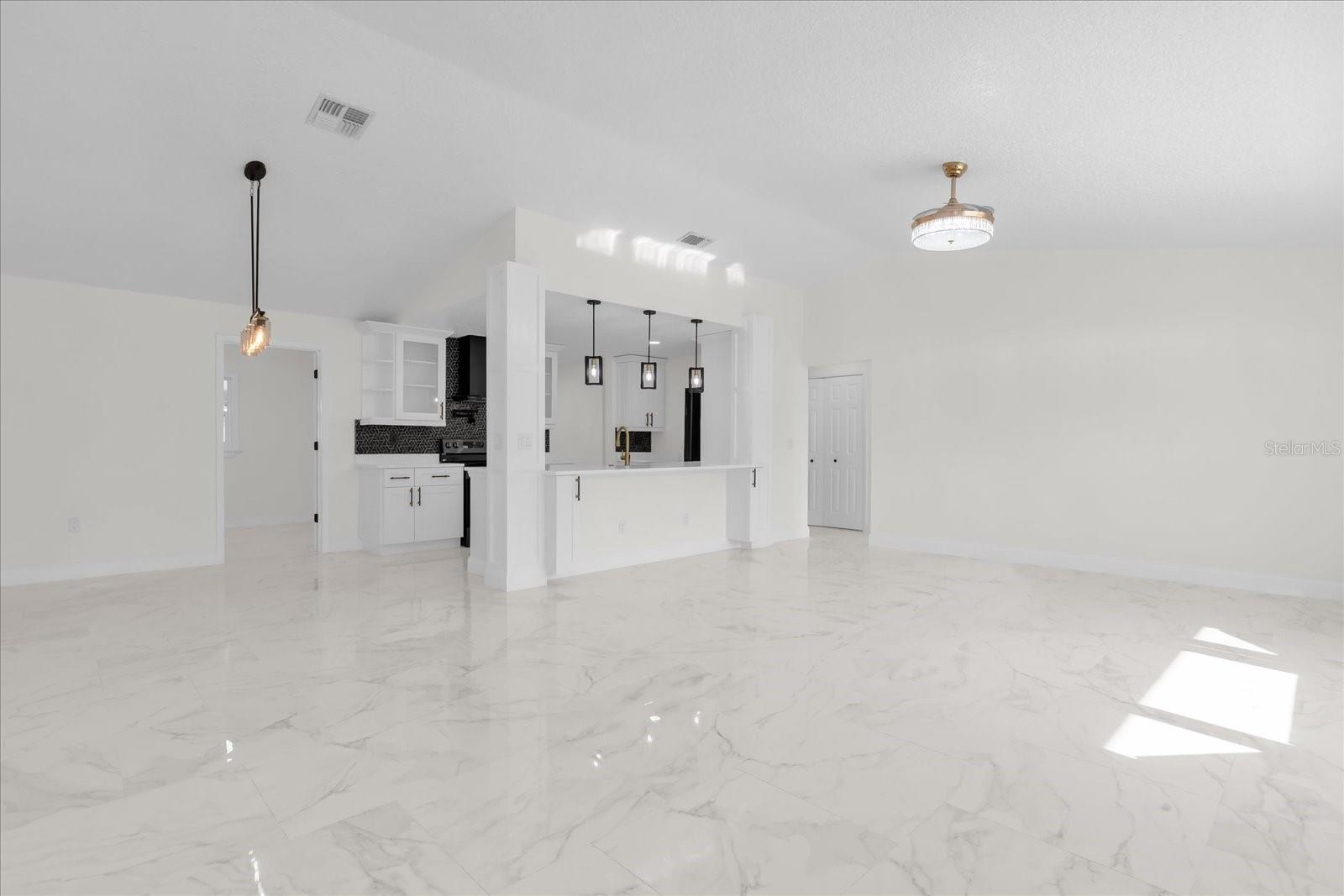 1538 N NORMANDY BLVD, DELTONA, FL, 32725