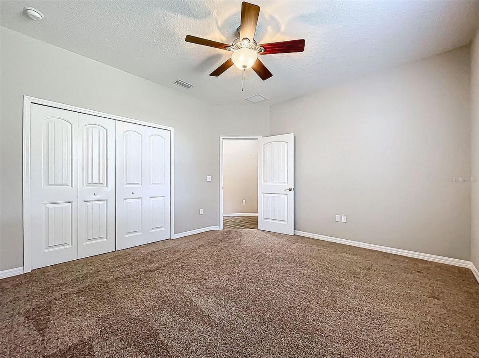 495 GUERRANT ST, UMATILLA, FL, 32784