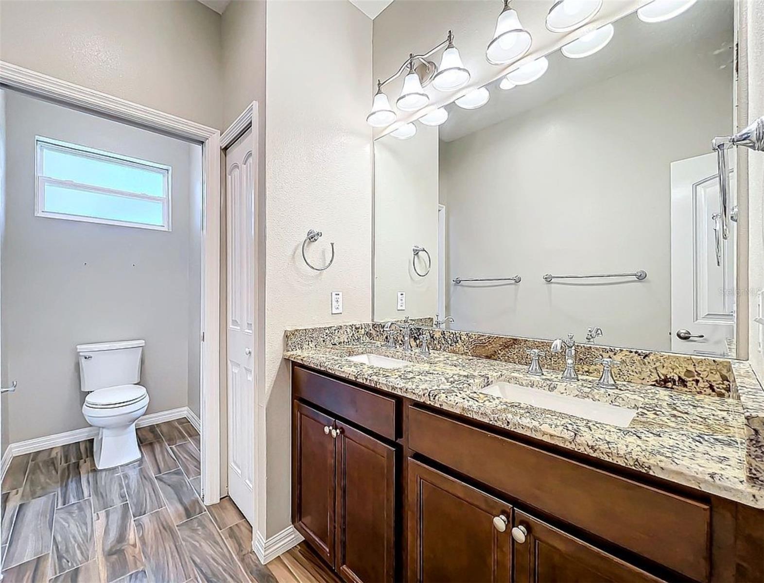 495 GUERRANT ST, UMATILLA, FL, 32784