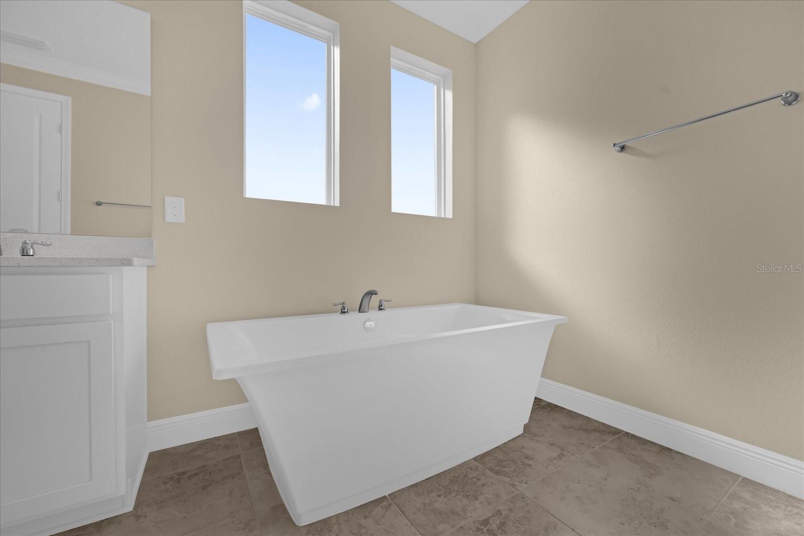 2136 KEYSTONE PASS BLVD, MINNEOLA, FL, 34715