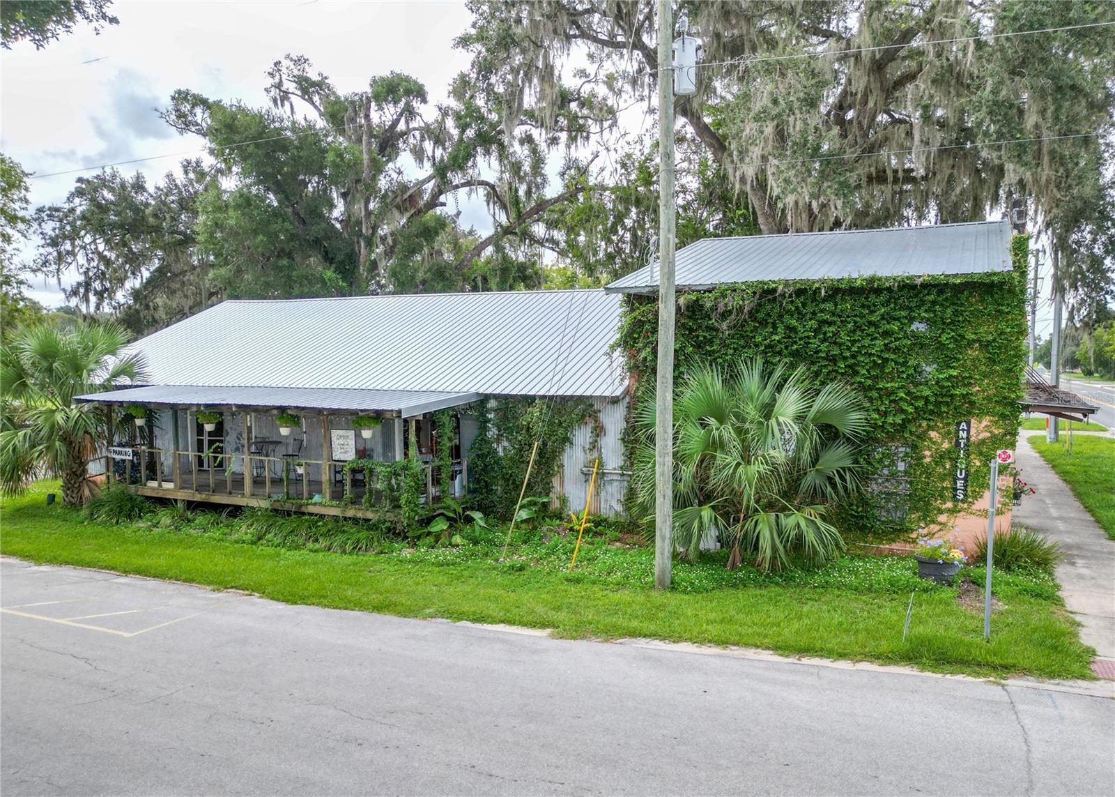 15 S MARKET BLVD, WEBSTER, FL, 33597