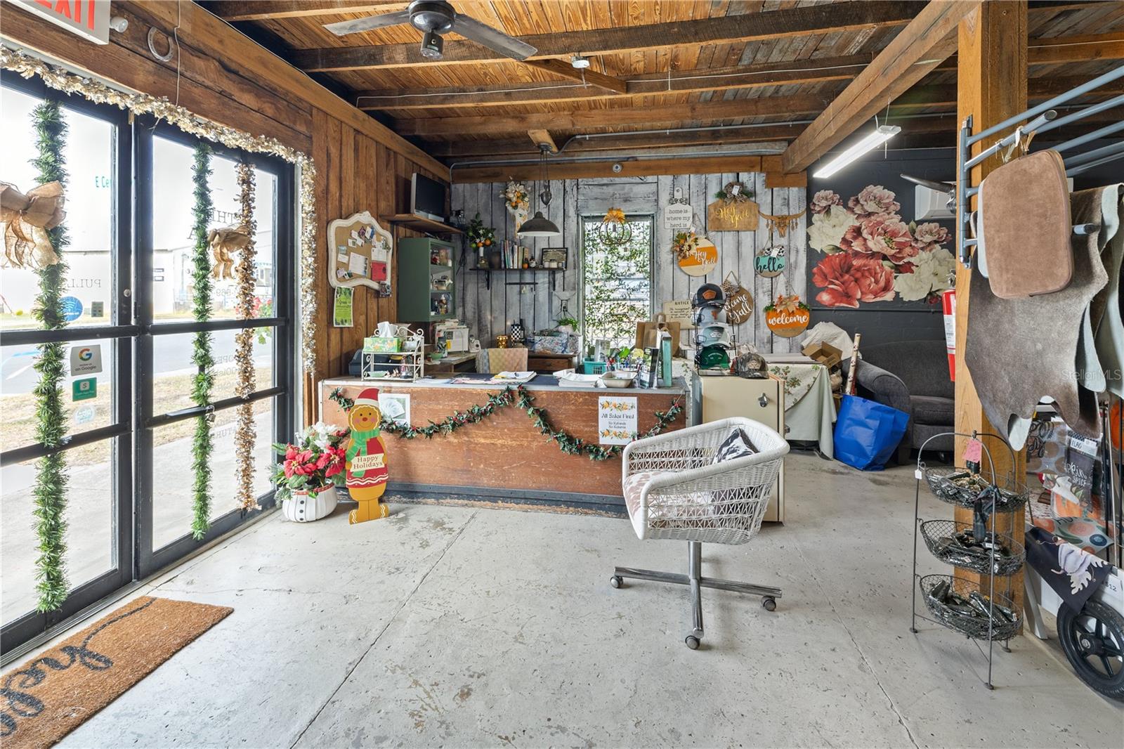 15 S MARKET BLVD, WEBSTER, FL, 33597