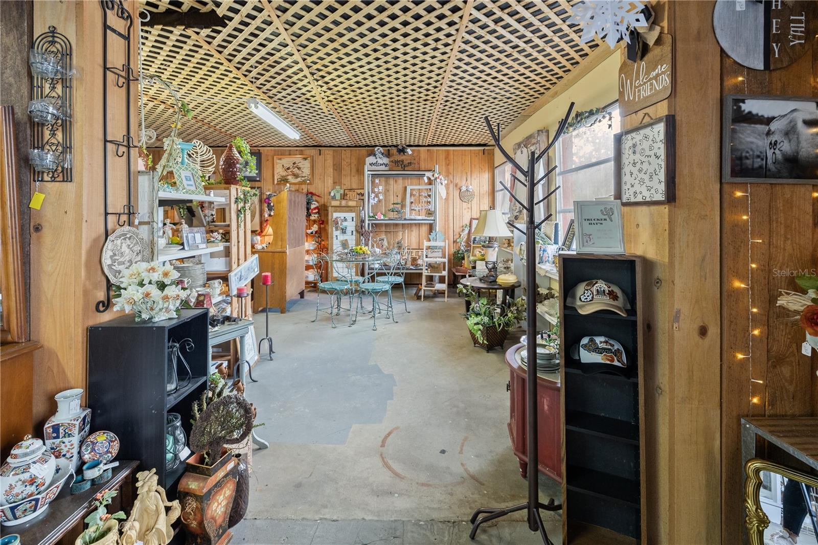 15 S MARKET BLVD, WEBSTER, FL, 33597