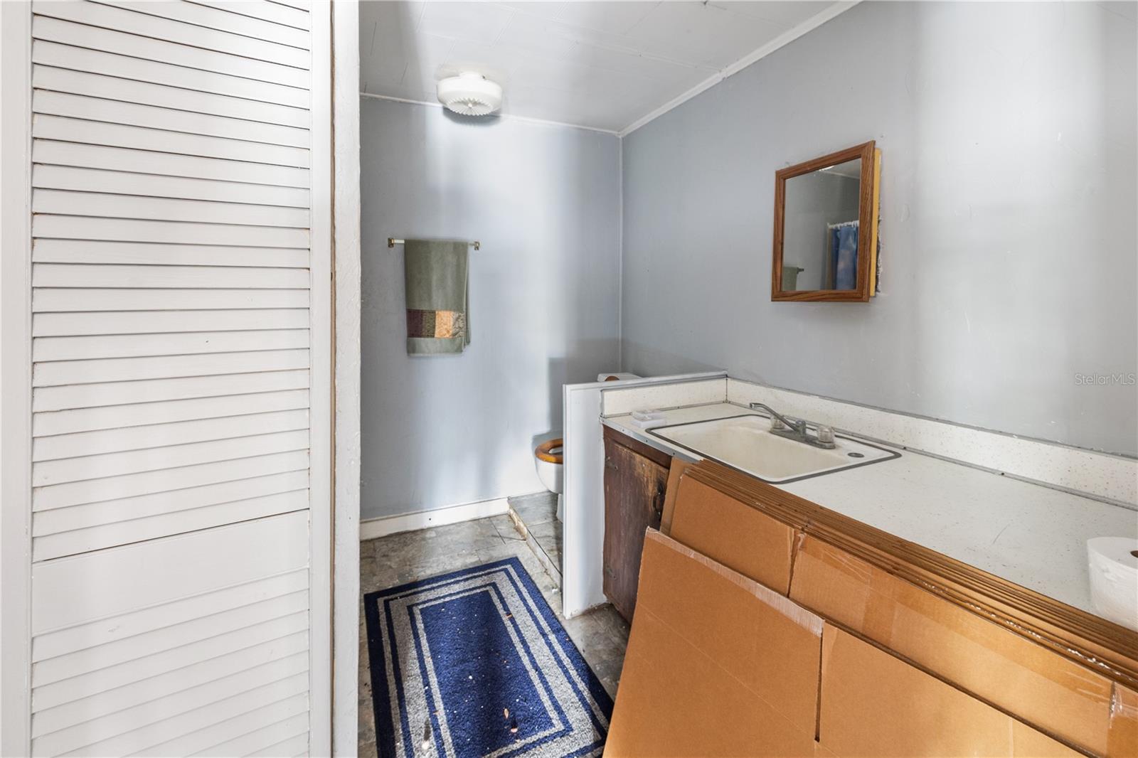 15 S MARKET BLVD, WEBSTER, FL, 33597