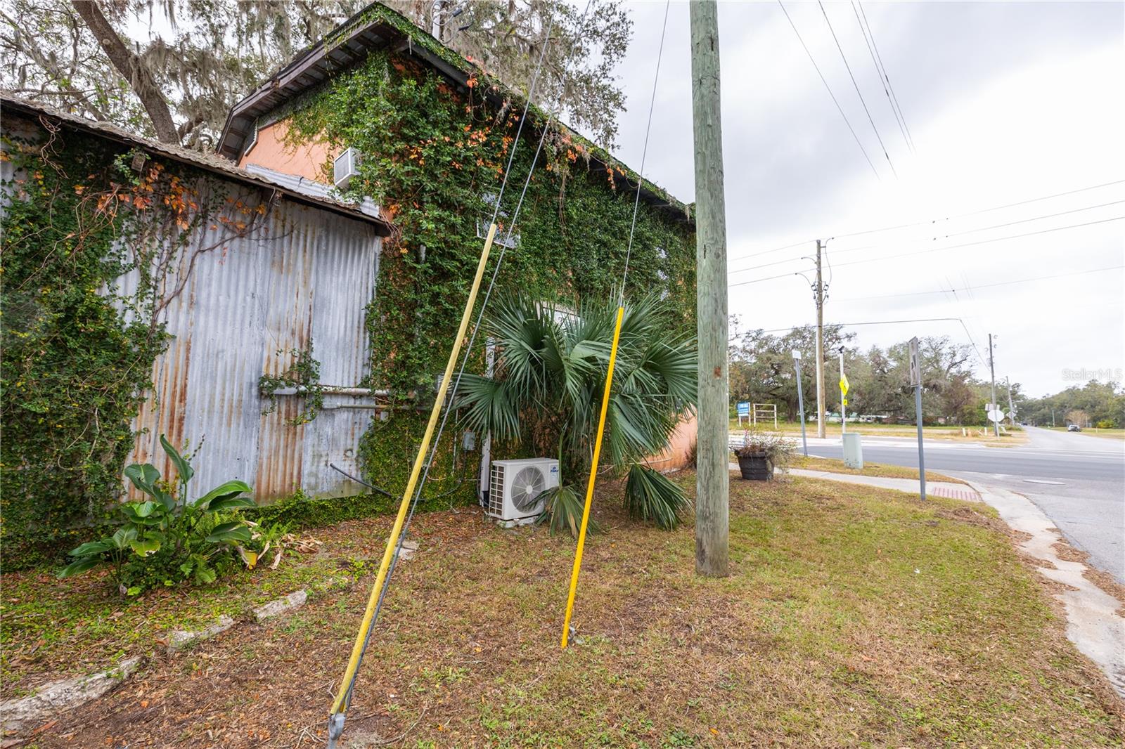 15 S MARKET BLVD, WEBSTER, FL, 33597