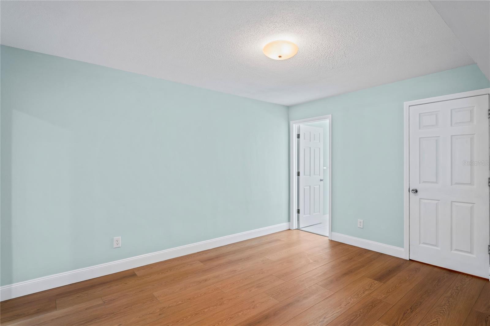319 PORTREE DR, DUNEDIN, FL, 34698