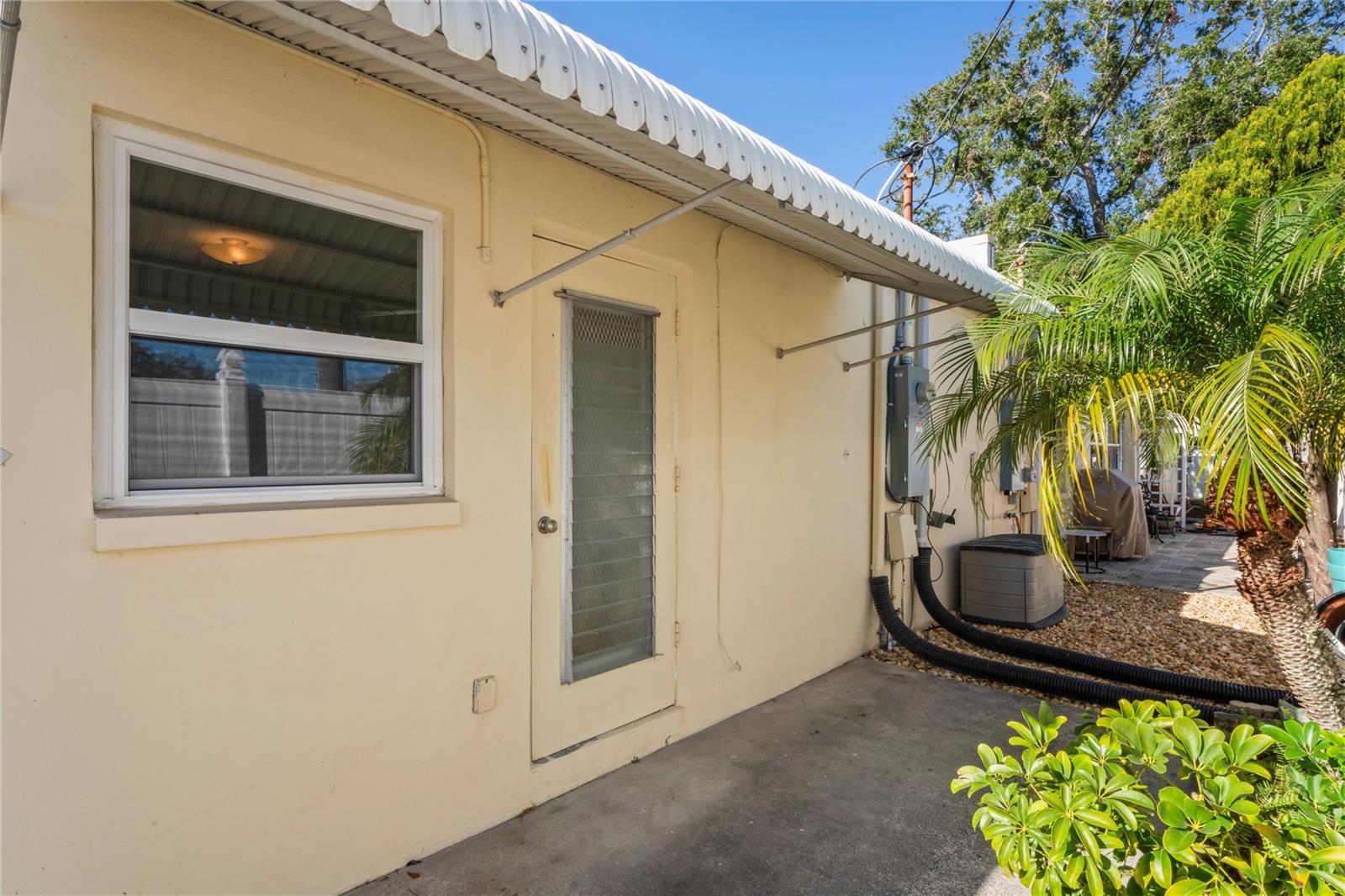 319 PORTREE DR, DUNEDIN, FL, 34698
