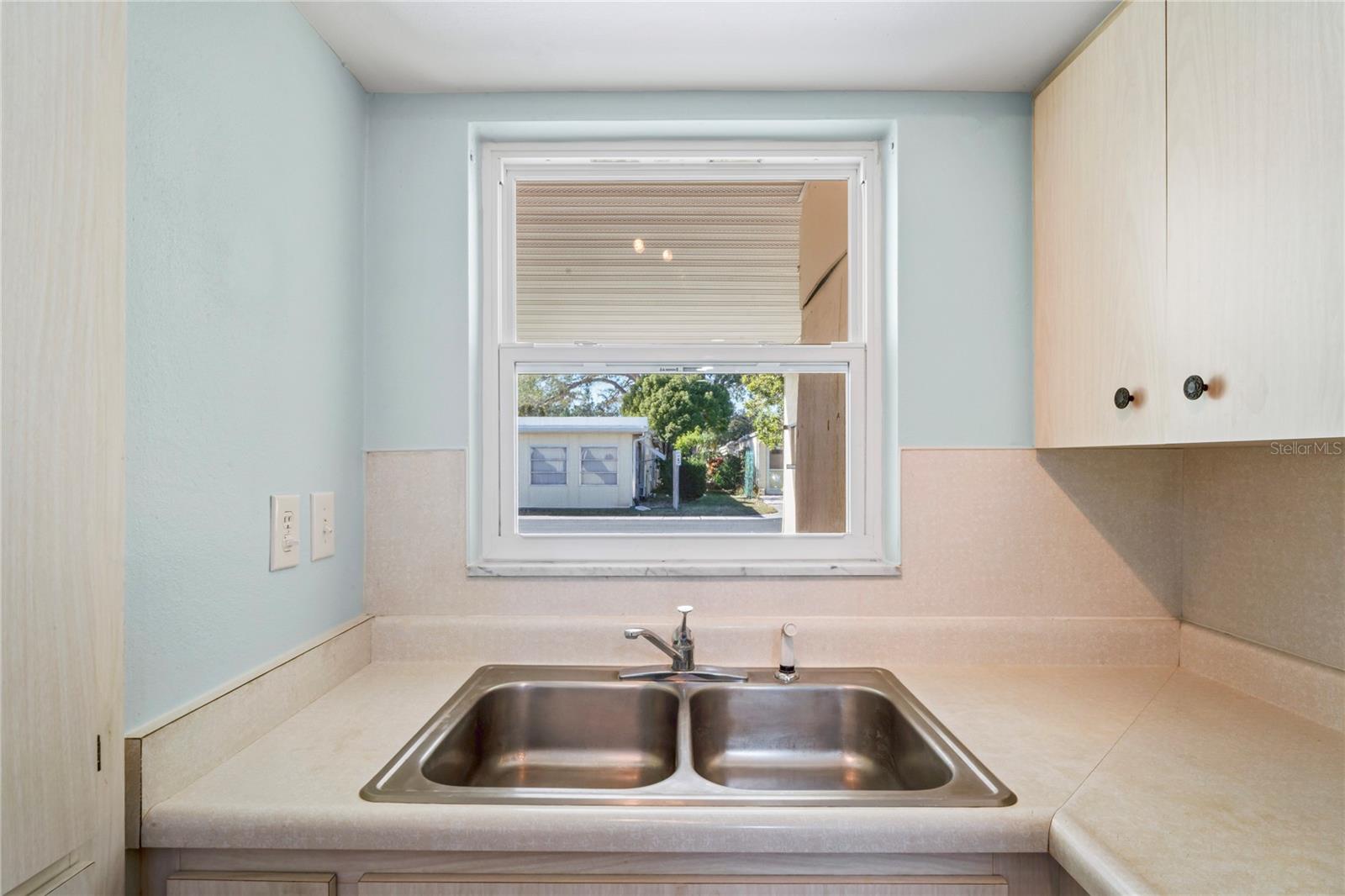 319 PORTREE DR, DUNEDIN, FL, 34698