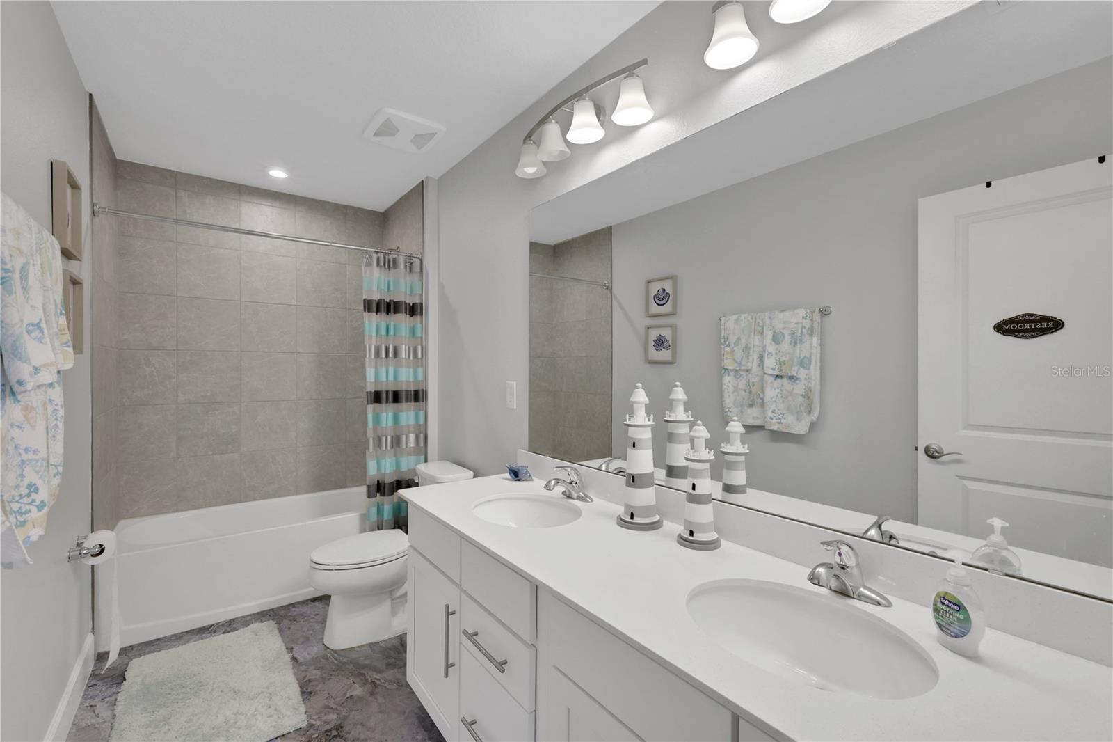 1806 SUMMER ROSE DR, MOUNT DORA, FL, 32757