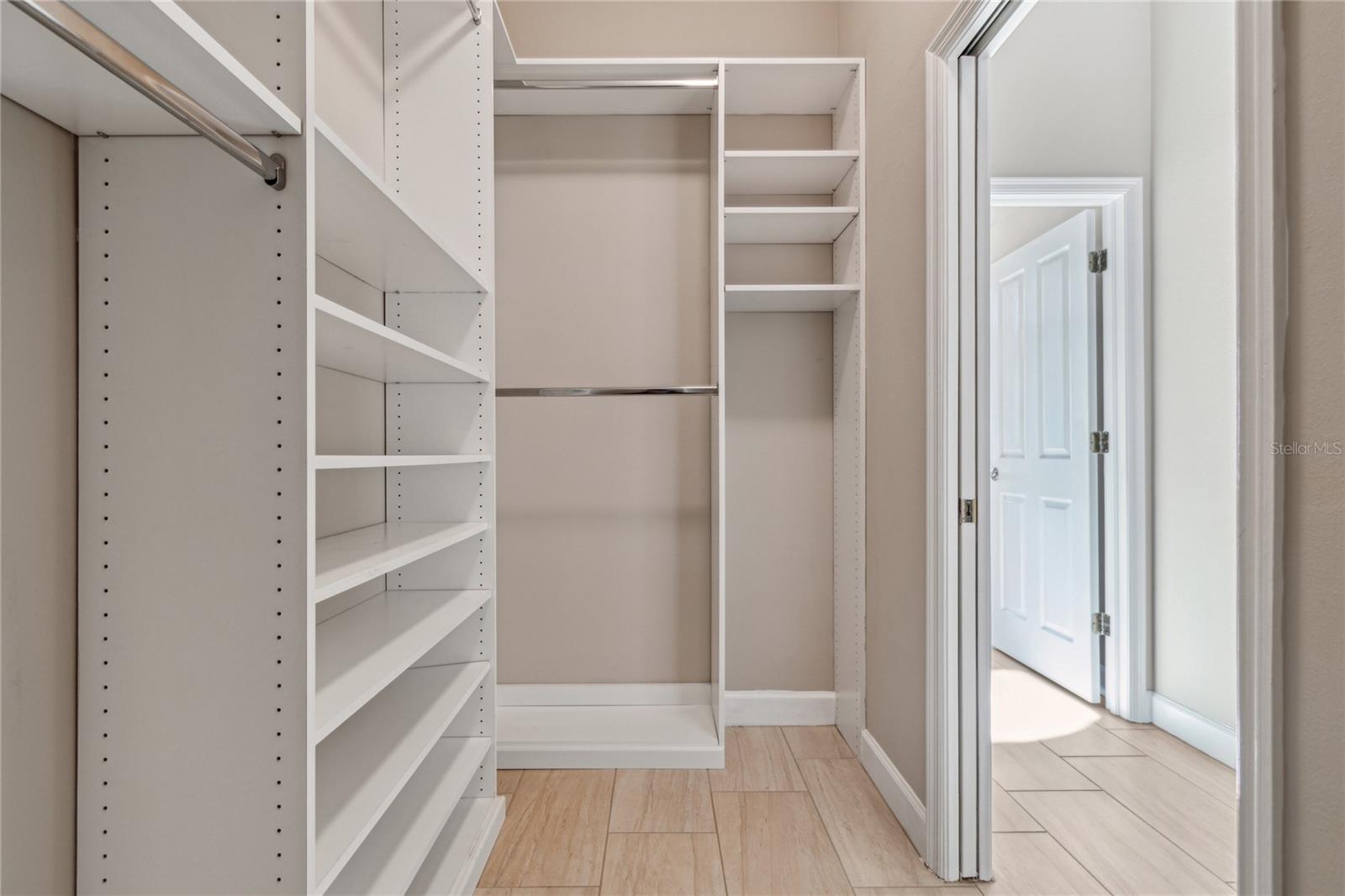 10325 MILLPORT DR, TAMPA, FL, 33626