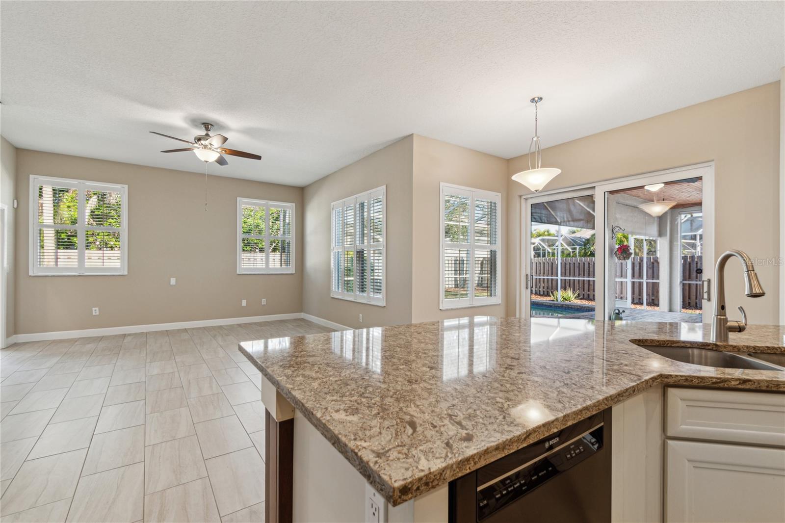 10325 MILLPORT DR, TAMPA, FL, 33626