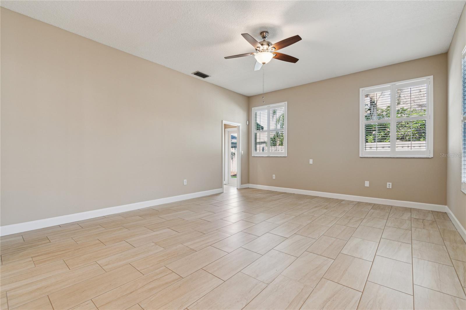 10325 MILLPORT DR, TAMPA, FL, 33626