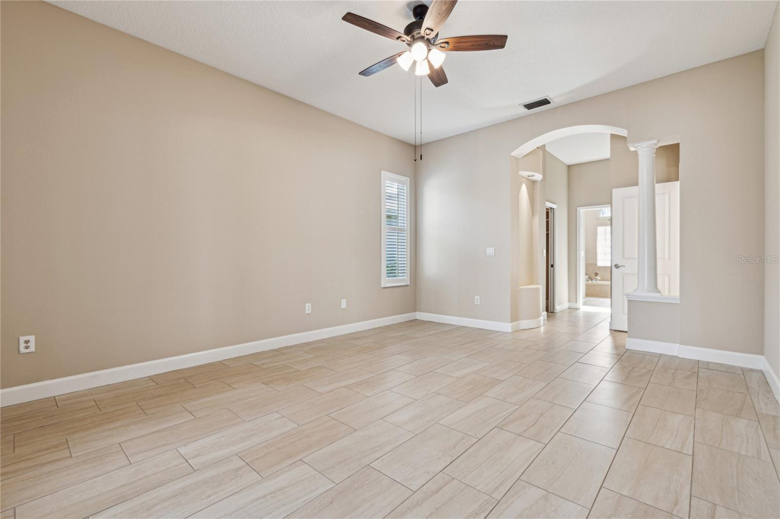 10325 MILLPORT DR, TAMPA, FL, 33626