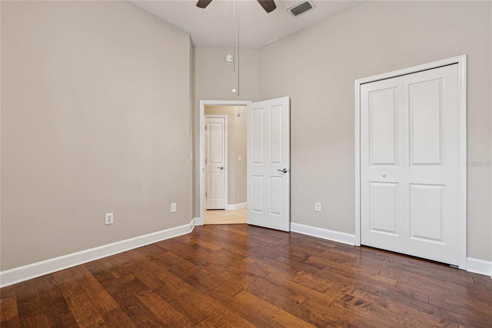 10325 MILLPORT DR, TAMPA, FL, 33626