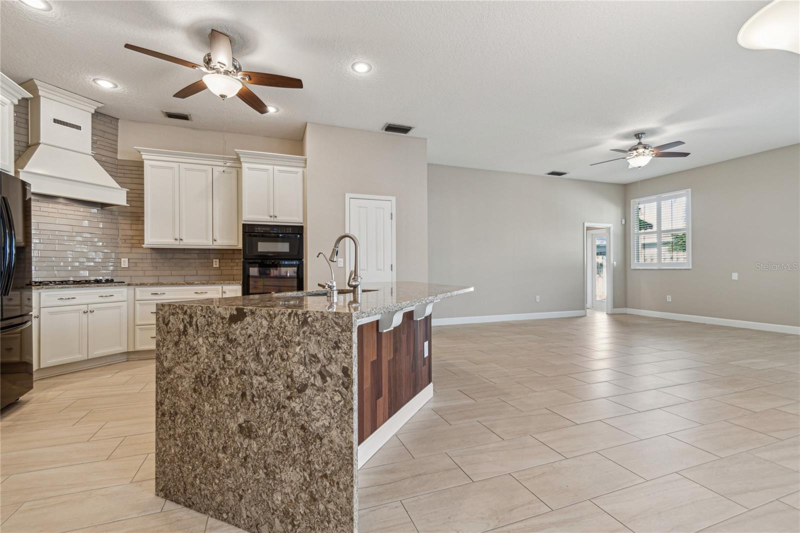 10325 MILLPORT DR, TAMPA, FL, 33626