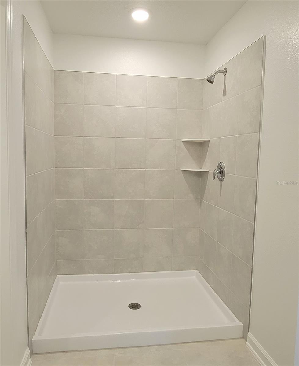 2135 GREEN VALLEY ST, DAYTONA BEACH, FL, 32124