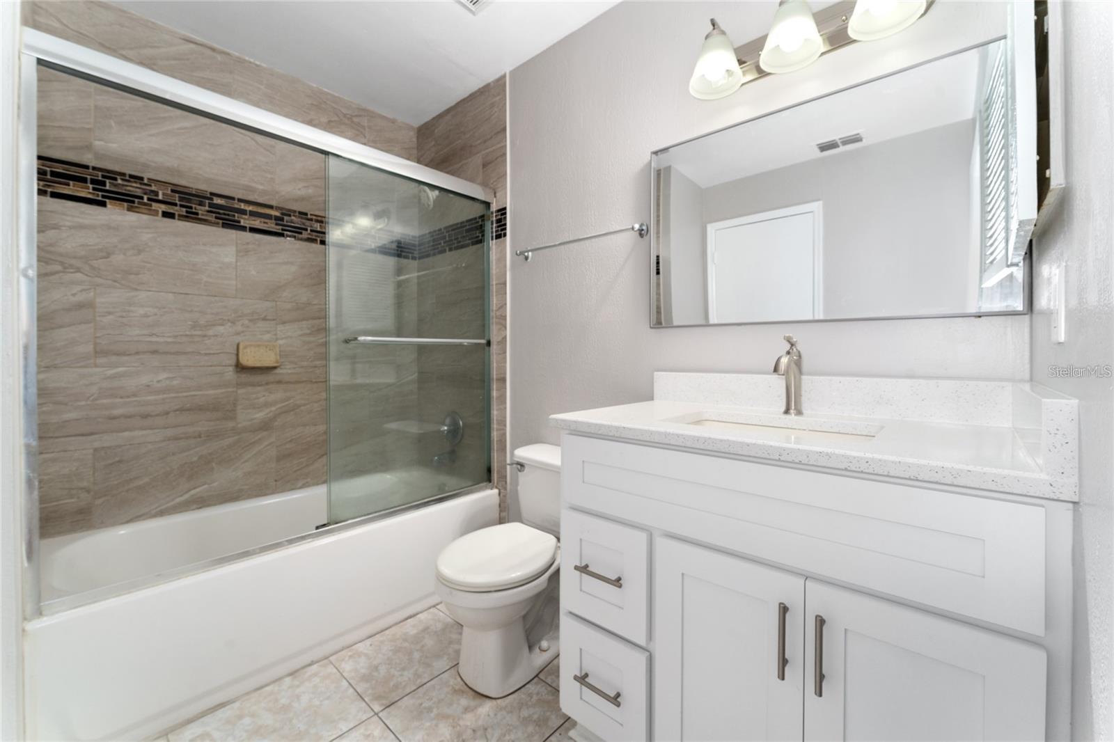 5950 WESTGATE DR #103, ORLANDO, FL, 32835