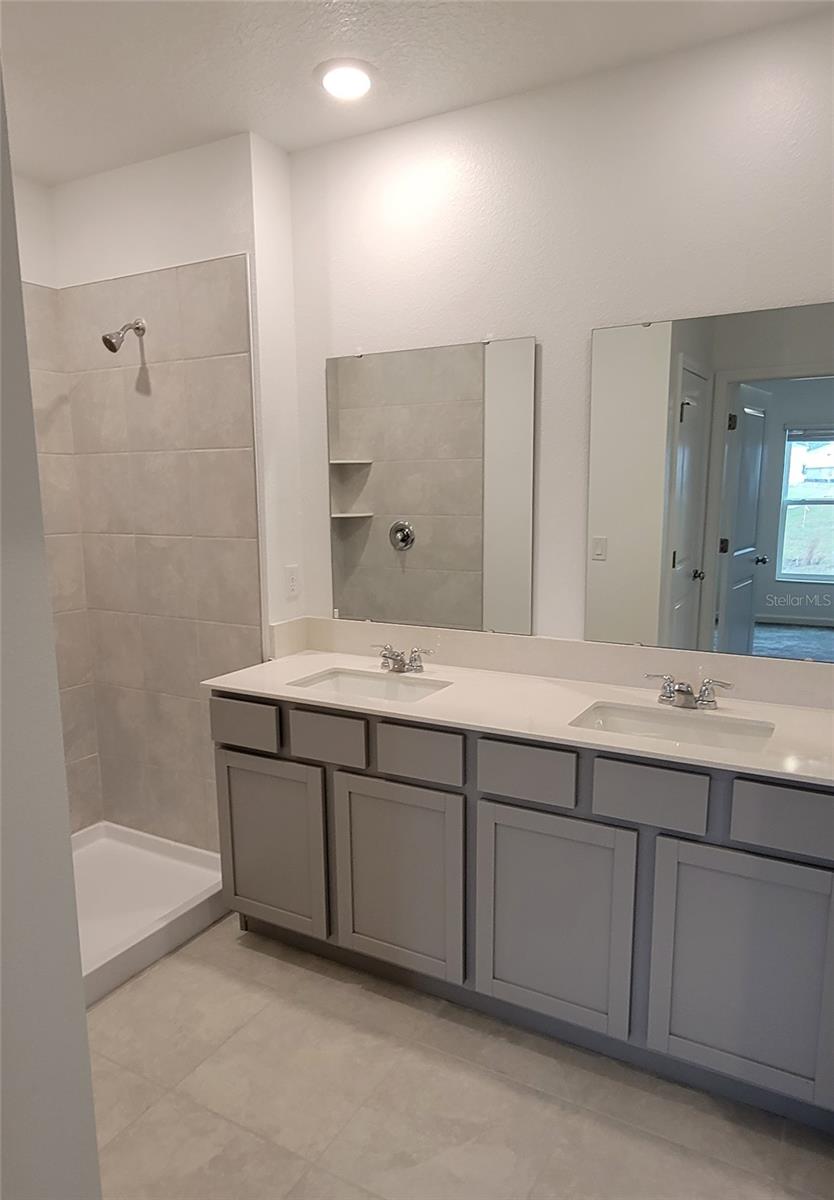 2195 GREEN VALLEY ST, DAYTONA BEACH, FL, 32124