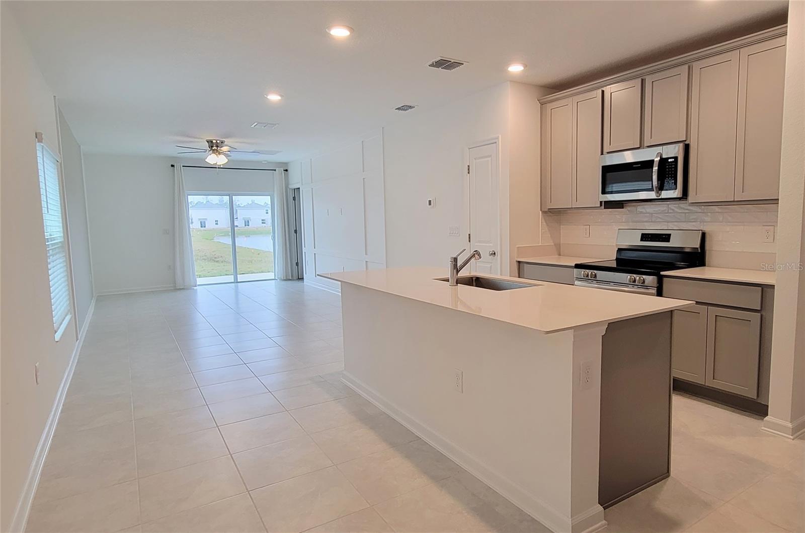 2195 GREEN VALLEY ST, DAYTONA BEACH, FL, 32124