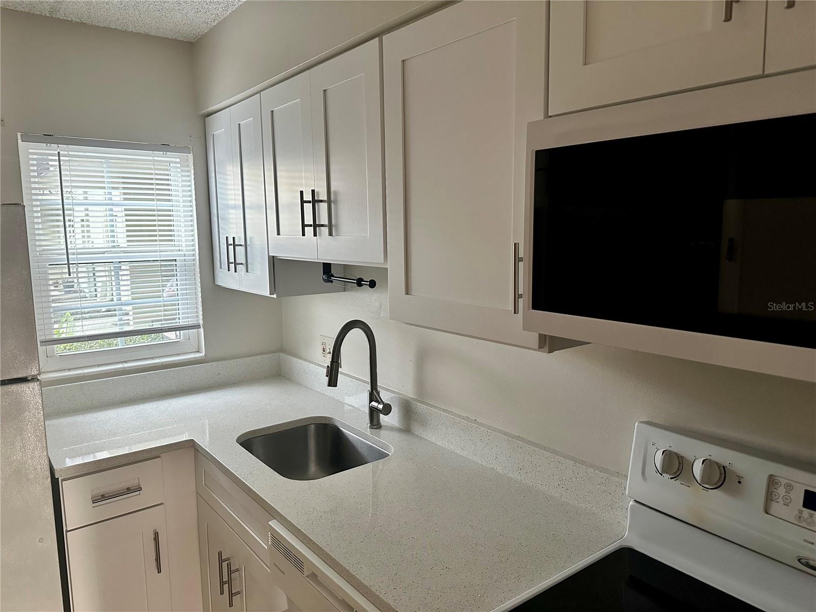 525 CONWAY RD #5, ORLANDO, FL, 32807