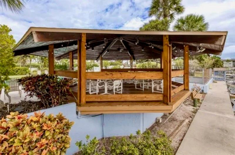 4939 FLORAMAR TER #501, NEW PORT RICHEY, FL, 34652