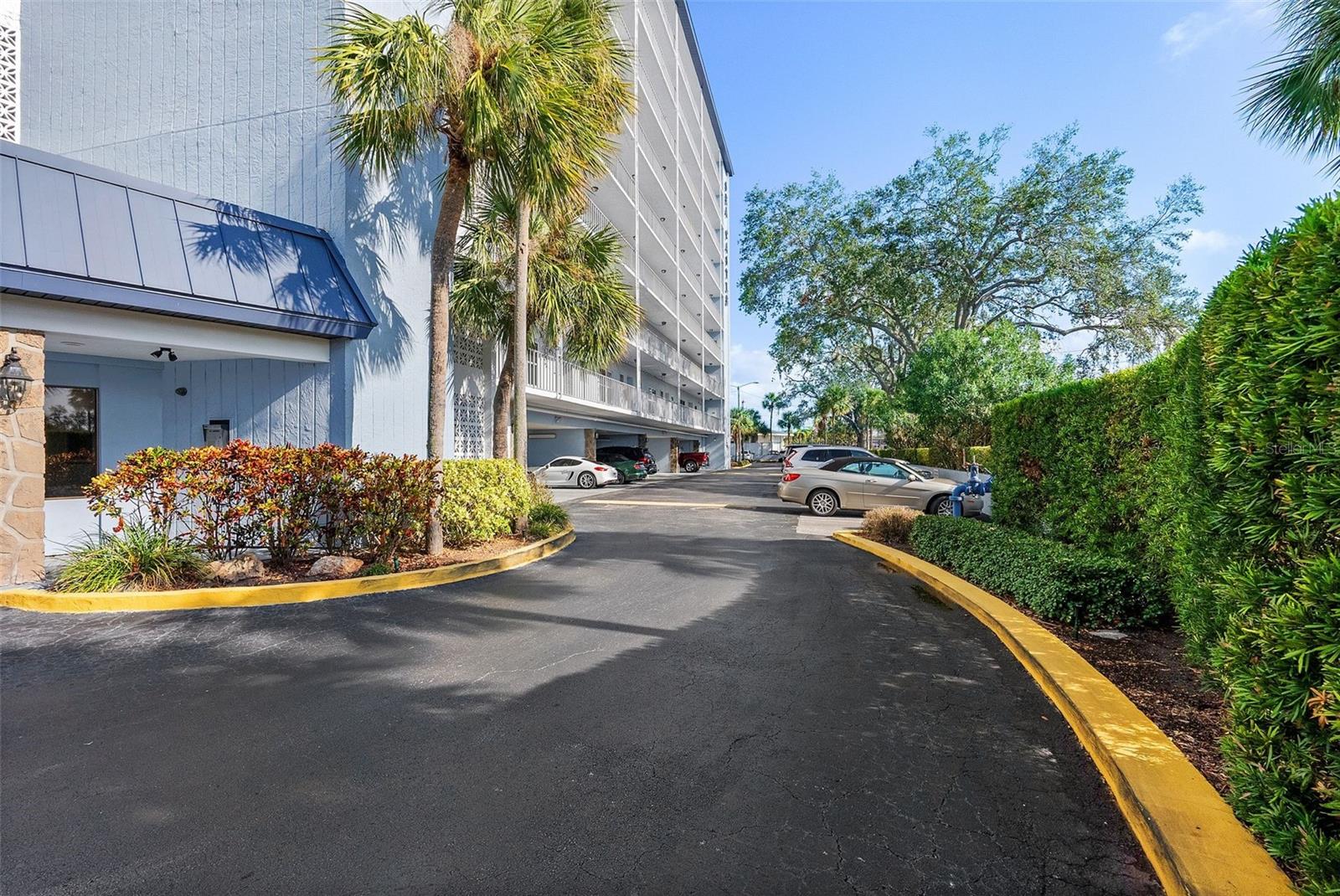 4939 FLORAMAR TER #501, NEW PORT RICHEY, FL, 34652