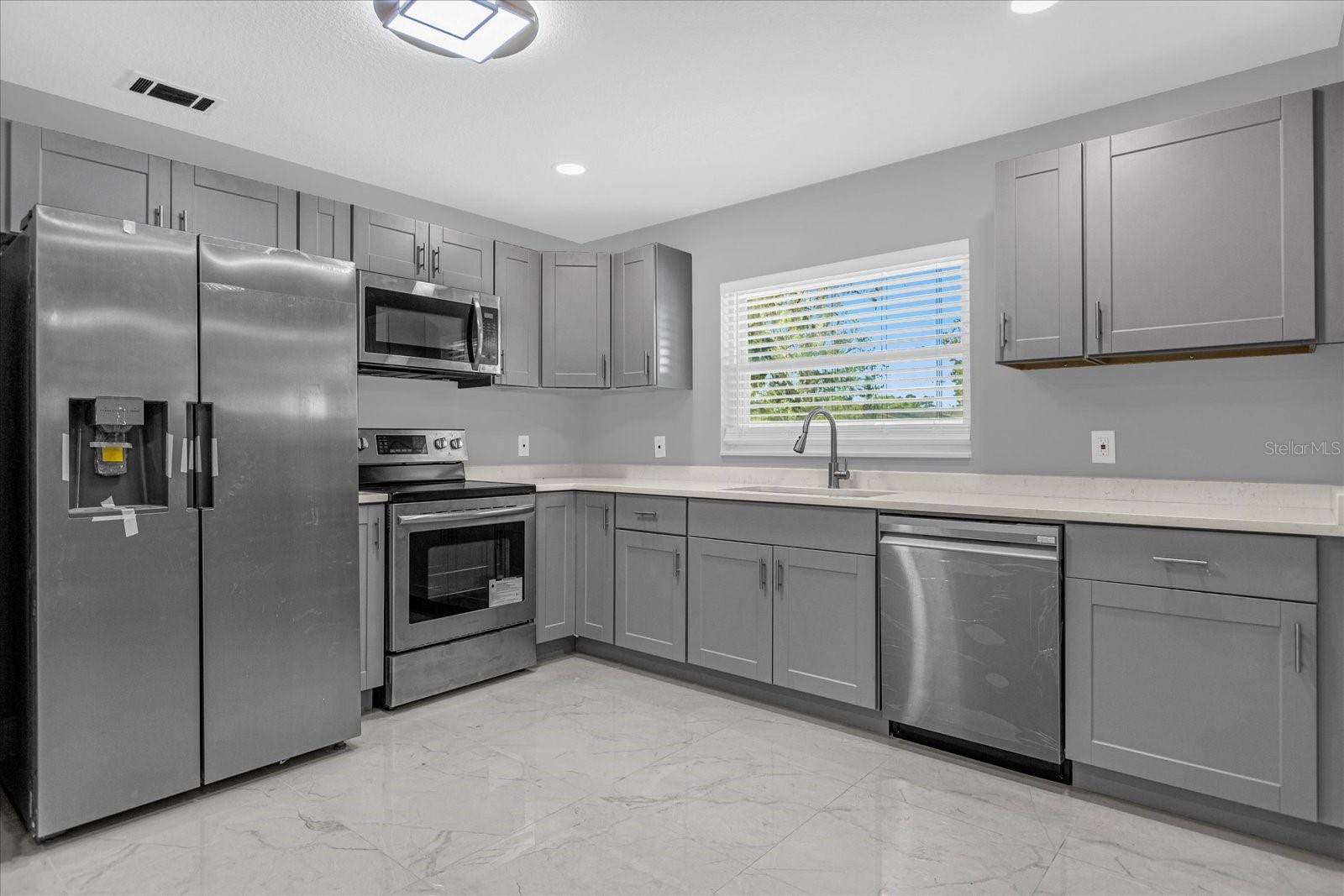 2316 DOUGLAS THOMAS CT, ORLANDO, FL, 32807