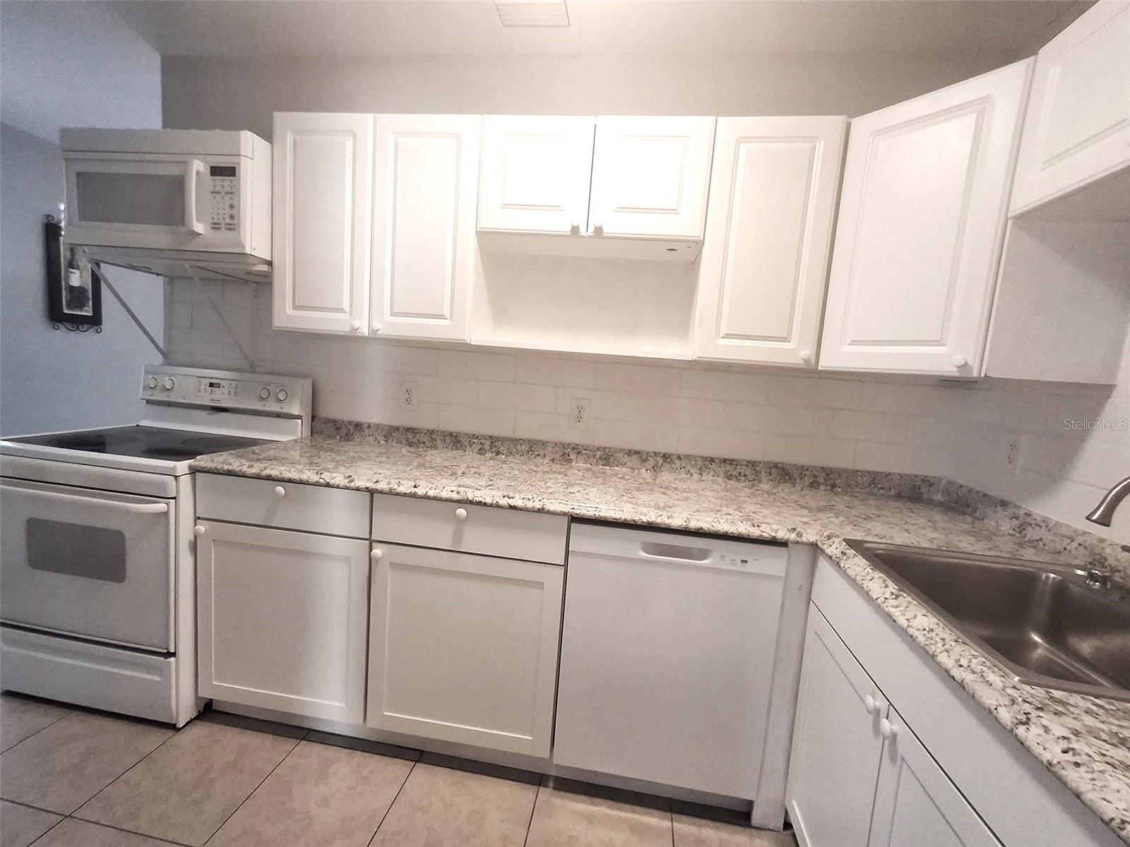 8735 CRISTOBAL AVE #FRONT, NORTH PORT, FL, 34287