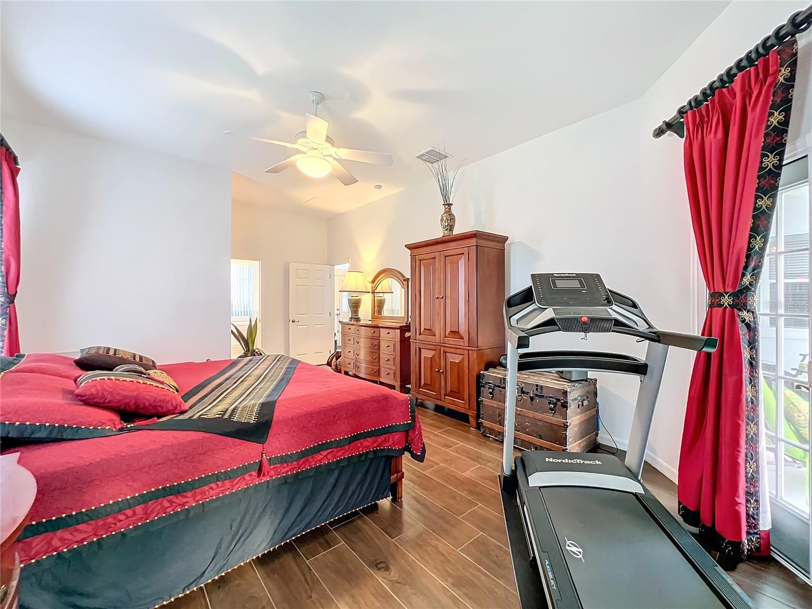 25321 FOREST OAK CT, LEESBURG, FL, 34748