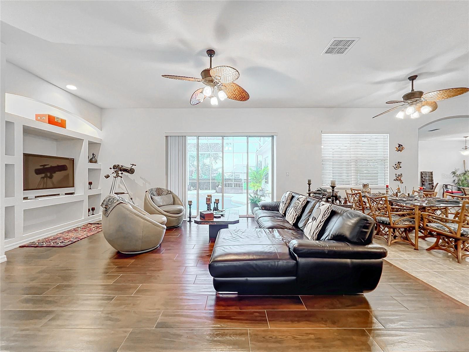 25321 FOREST OAK CT, LEESBURG, FL, 34748