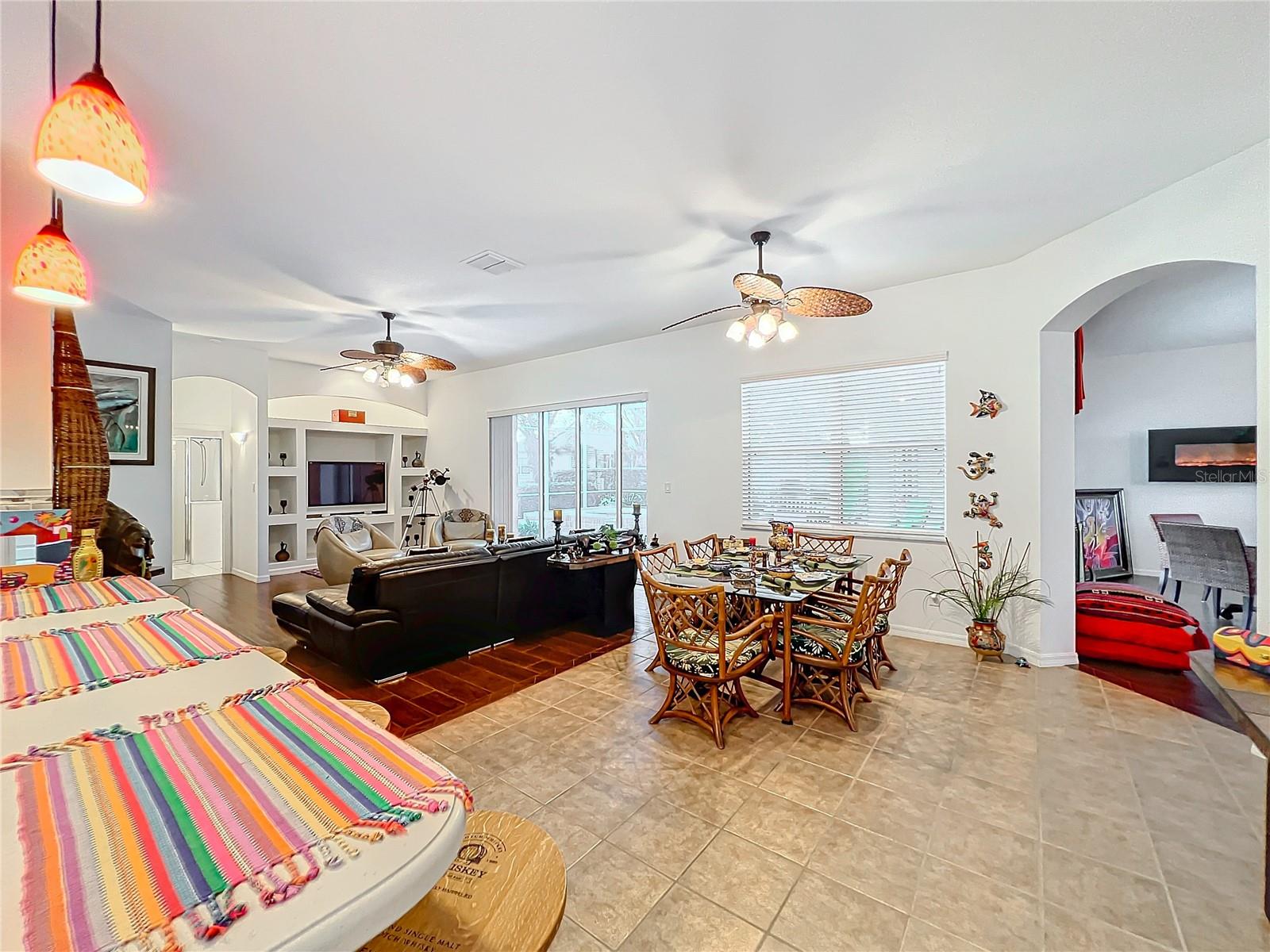 25321 FOREST OAK CT, LEESBURG, FL, 34748