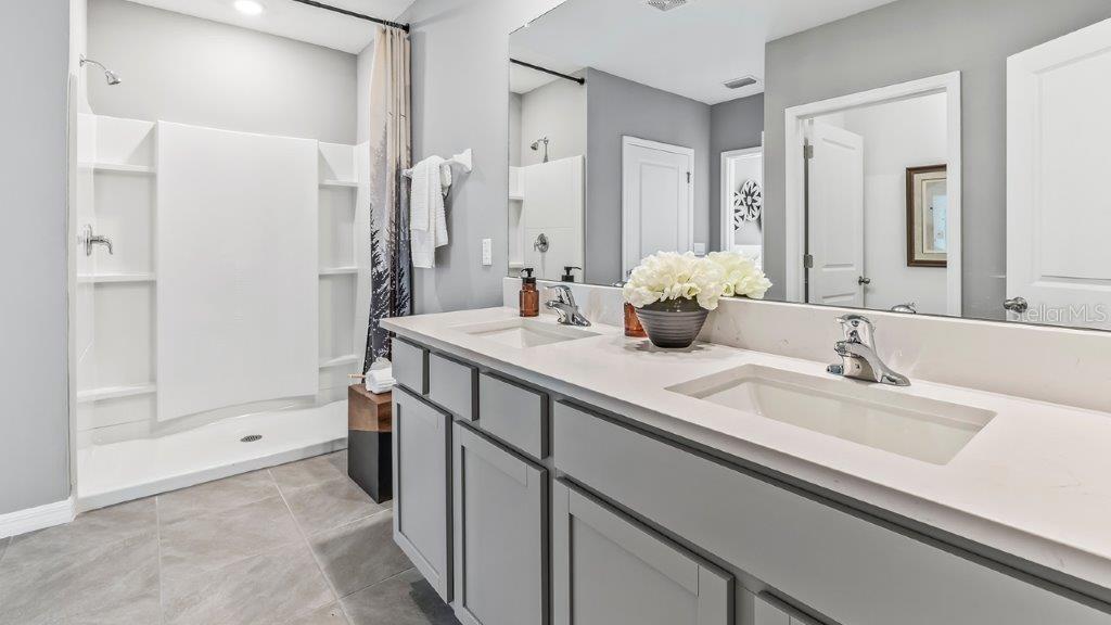 33198 OSPREY PEAK WAY, SAN ANTONIO, FL, 33576