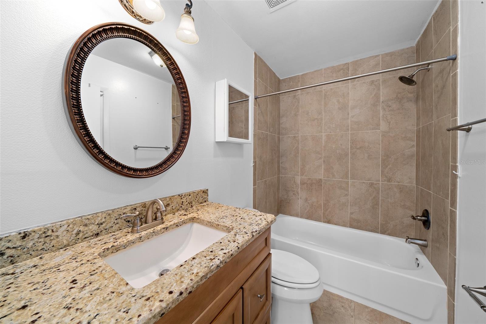 77 ABERDEEN CIR #77A, LEESBURG, FL, 34788