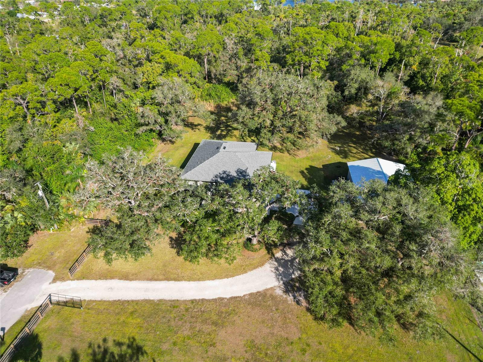 2391 LIPPINCOTT RD, ALVA, FL, 33920