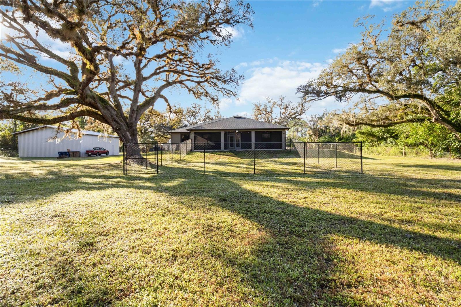 2391 LIPPINCOTT RD, ALVA, FL, 33920