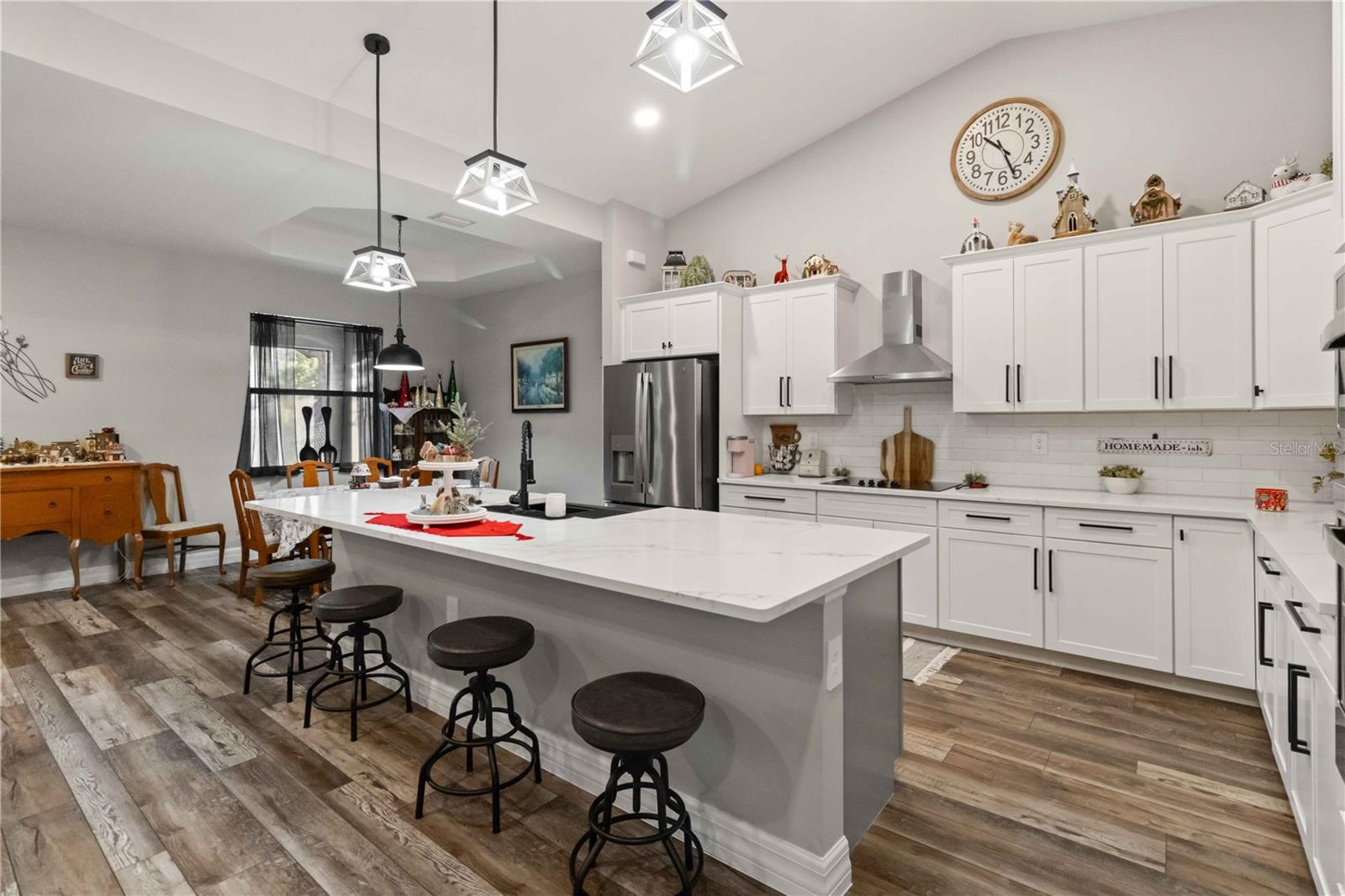 2391 LIPPINCOTT RD, ALVA, FL, 33920