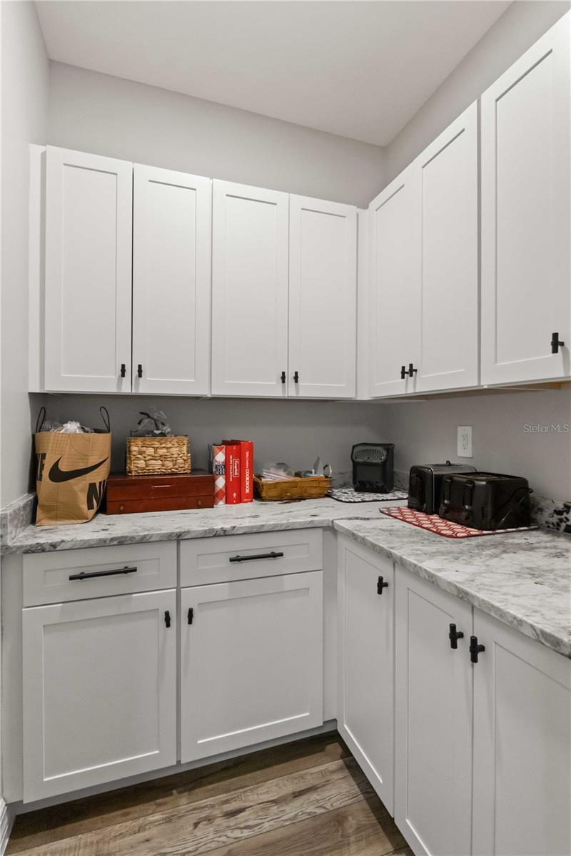 2391 LIPPINCOTT RD, ALVA, FL, 33920