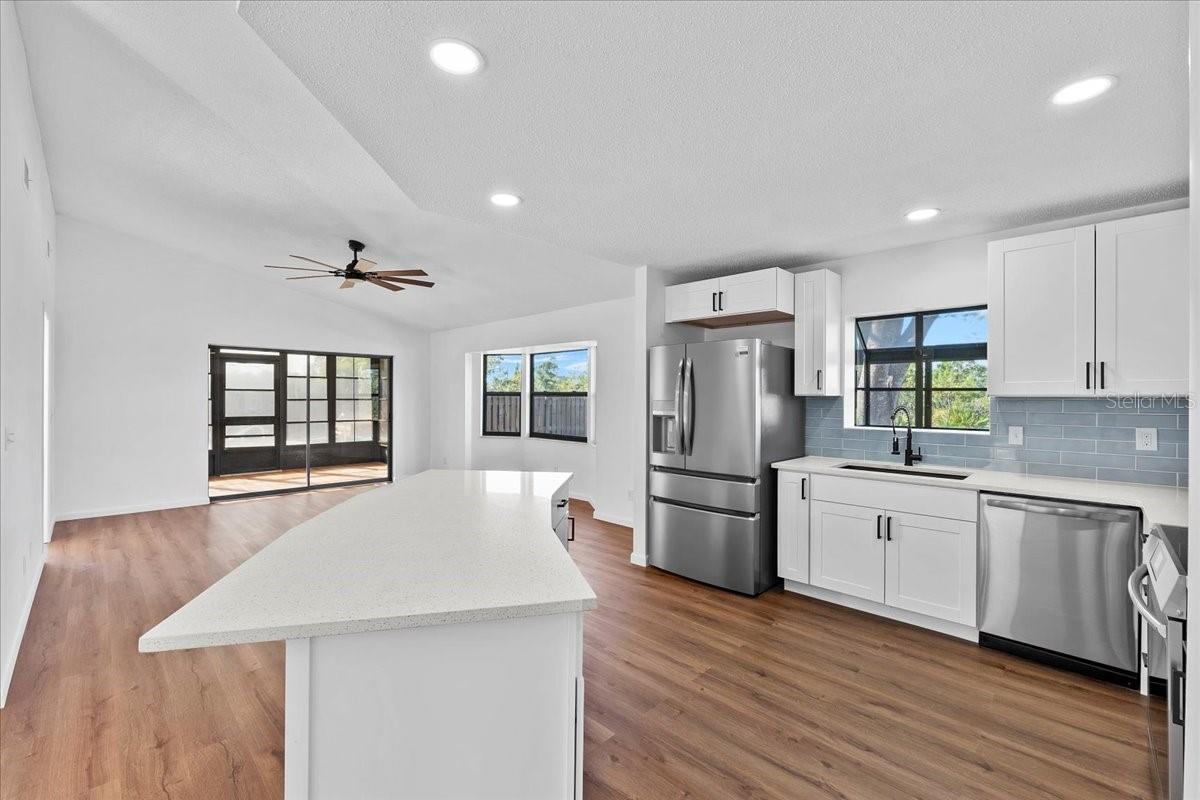 4707 GOLFVIEW RD, SEBRING, FL, 33875