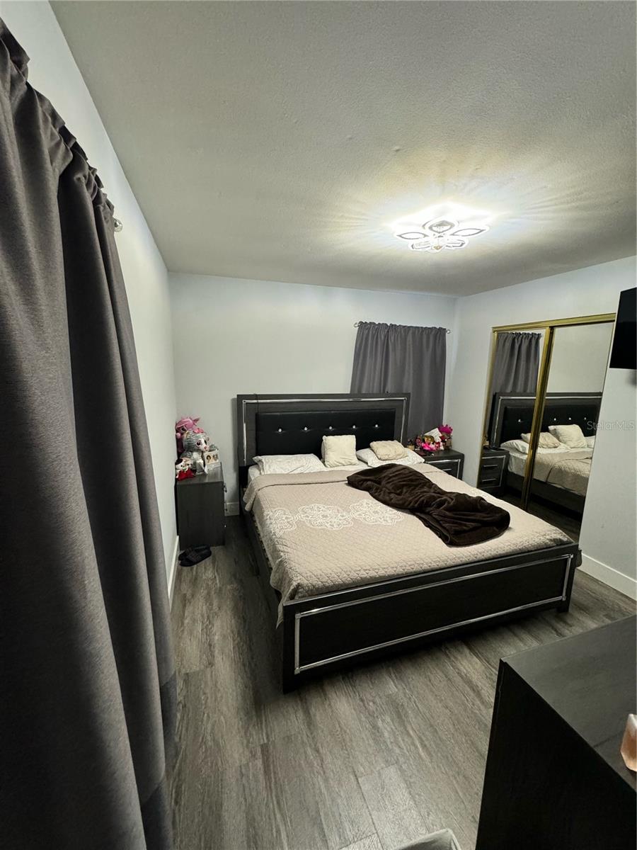 6617 TRAVIS BLVD, TAMPA, FL, 33610