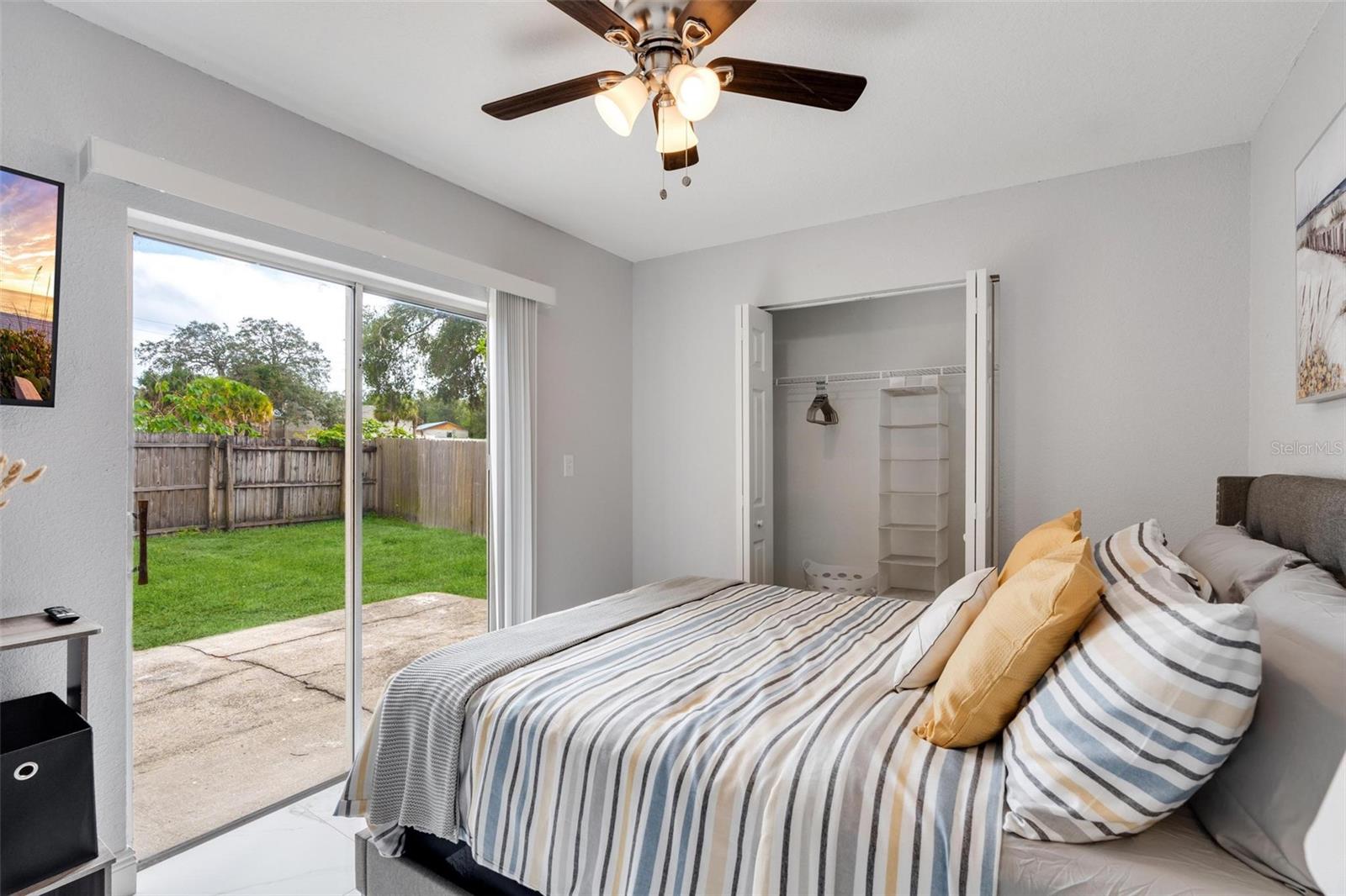 7815 LAKESHORE DR #B, TAMPA, FL, 33604