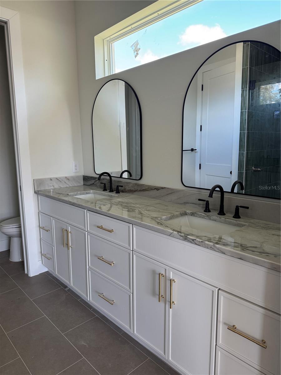 2008 MAVERICS, MULBERRY, FL, 33860